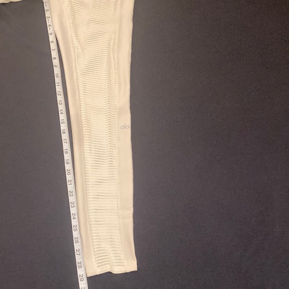 GUC Alo Energize Leggings ALO Yoga Leggings Women’s Size M - Picture 10 of 11